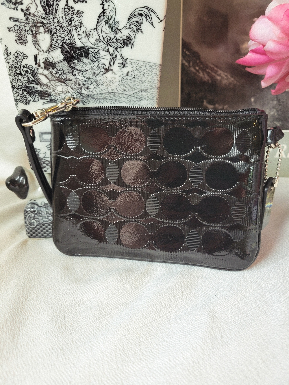 Coach Black Patent Leather Wristlet - Picture 3 of 4
